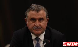 Bakan Osman Aşkın Bak, Fransa'da rekor kıran özel sporcuları tebrik etti