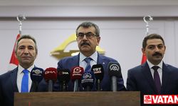 Bakan Tekin: Depremlerden etkilenen illerdeki öğretmenlerin konaklama ihtiyacını gidereceğiz