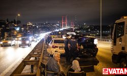 15 Temmuz Şehitler Köprüsü girişindeki zincirleme trafik kazasında 7 araçta hasar oluştu