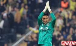 Fenerbahçe, İrfan Can Eğribayat'ın satın alma opsiyonunu kullandı