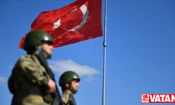 Yunanistan ve Suriye sınırında 14'ü terör örgütü mensubu 32 kişi yakalandı
