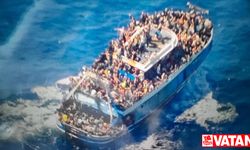 Yunanistan açıklarındaki göçmen faciasından kurtulanlar Yunan Sahil Güvenliği'ni suçluyor