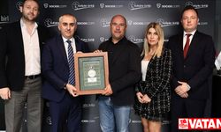 Kulüpler Birliği Vakfından "Socios.com"un kurucusu Alexandre Dreyfus'a teşekkür plaketi