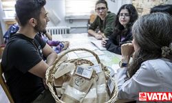 Şirket kuran liseliler muz kabuğundan ürettikleri unu piyasaya sürdü