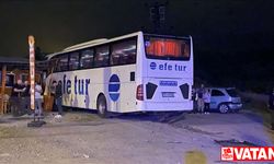 Zonguldak'ta yolcu otobüsü ile otomobilin çarpıştığı kazada 2 kişi öldü, 2 kişi yaralandı