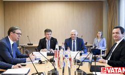 Kosova ve Sırbistan'ın liderleri, Brüksel'de bir araya gelecek
