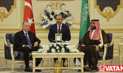 Suudi Arabistan basınında, Erdoğan'ın ziyaretiyle ilgili "tarihi ilişkiler" vurgusu