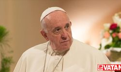 Papa, düzensiz göçmenlerin denizlerde can vermesinin "utanç verici" olduğunu söyledi