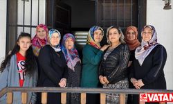 Malatya'da depremzede kadınlara Kur'an eğitimi veriliyor