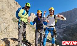 Milli dağcı Tunç Fındık, Hakkari'de kaya tırmanışı yaptı