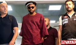 Galatasaray'ın transfer görüşmesi yaptığı Cedric Bakambu İstanbul'a geldi