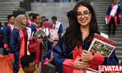 YTB Türkiye Burslarıyla mezun olan uluslararası öğrenciler, Türkiye'de aldıkları eğitimden memnun