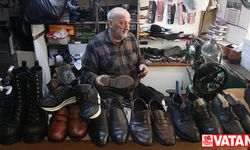Çocukken öğrendiği ayakkabı tamirciliğinde 54 yılı geride bıraktı
