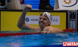 Fransız yüzücü Leon Marchand, 400 metre karışık dünya rekorunu kırdı