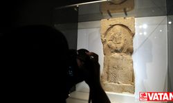 İngiltere’den İran’a iade edilen Sasani dönemine ait tarihi eser Tahran’da sergilendi