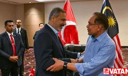 Dışişleri Bakanı Fidan, Malezya Başbakanı Enver İbrahim tarafından kabul edildi