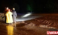 Düzce kırsalında sağanak nedeniyle dereler taştı, bazı yollar kapatıldı