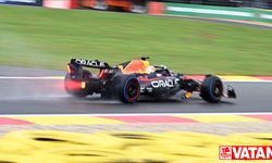 F1 Belçika Grand Prix'sinin sprint yarışında Verstappen birinci oldu