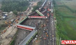 Hindistan'da geçen ayki tren kazasında ölen 293 kişiden 52'sinin kimliği hala tespit edilemedi