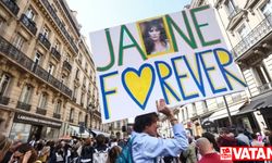 Jane Birkin Paris cenaze töreni, ünlüler ve kalabalıklar tarafından takip edildi