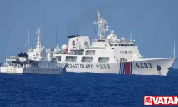 Filipinler, Çin'in Güney Çin Denizi'nde teknelerine su sıkma tüfeğiyle ateş açtığını iddia ediyor