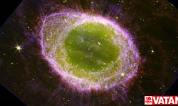 Webb Teleskobu eşsiz ayrıntıyla sembolik Halka Nebulasını yakalıyor