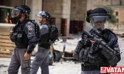 İsrail polisleri, Filistinli bir gencin yüzünü “Davud Yıldızı” çizerek kazıdı