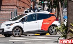 ABD'de internet bağlantısı kesilen robot taksiler trafik sıkışıklığına neden oldu