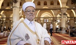 Mescid-i Aksa İmamı, İsrail'in Aksa'yı boşaltmak için "din savaşı" yürüttüğünü söyledi