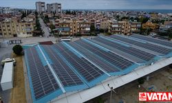 Hatay'da güneş enerjisiyle elektrik üreten belediye, bütçesine katkı sağlıyor