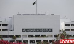 Pakistan'da Ulusal Meclisin yarın feshedilmesi bekleniyor