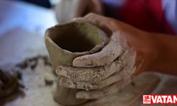 İstanbul'da bir grup genç arkadaşın başlattığı "Mekanda Sanat Var" projesi yaygınlaşıyor