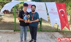 Erzurumlu gençler, geliştirdikleri roketle Türkiye şampiyonu oldu