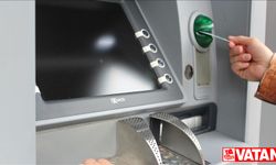 İrlanda'da fazla para veren ATM'lerde kuyruk oluştu