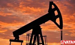 Suudi Arabistan, gönüllü petrol üretimi kesintisine devam edecek