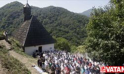 Bosna Hersek'teki tarihi Kuşlat Camisi'nde cuma namazı kılındı