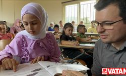 Ülkü Ocakları’ndan Lübnan’daki Türkmen kasabasına Türkçe hatıra kitaplığı