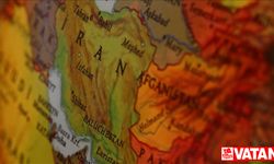 İranlı uzmanlar, Afganistan ile tartışmaya yol açan Hilmend Nehri'nde incelemede bulundu