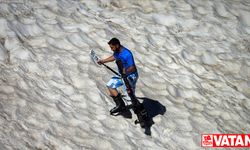 Ergan Dağı'nın zirvesinde ağustosta şort ve tişörtüyle kayak yaptı