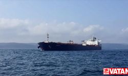 İstanbul Boğazı'nda gemi trafiği, tanker arızasının giderilmesiyle yeniden açıldı