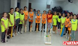Krikette madalya kazanan Vanlı öğrenciler, milli takımı hedefliyor