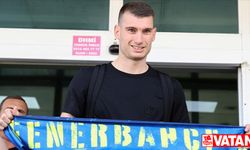 Fenerbahçe'nin prensipte anlaştığı Dominik Livakovic, İstanbul'a geldi