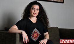 Şarkıcı Nai Barghouti: Kontrol noktalarında en korktuğum şey, İsrail askerlerinin enstrümanımı fark etmesiydi