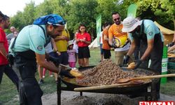 Kamp tutkunlarına 300 kilo kavurma