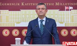 Özgür Özel, CHP Genel Başkanlığı'na adaylığını açıkladı