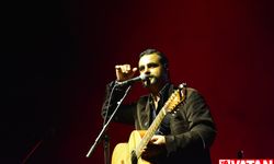 Bursa'da rock grubu Dedublüman konser verdi