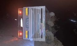 Şırnak'ta kamyonet şarampole devrildi, 1 kişi öldü 2 kişi yaralandı