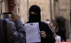 Fanatik Yahudi yerleşimciler, Mescid-i Aksa'ya baskın düzenledi
