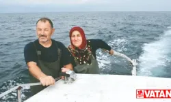 Karadenizli balıkçı çift, ava birlikte çıkıyor