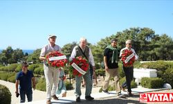 Her yıl Çanakkale Savaşları'na katılan askerlerin torunları ile bir araya geliyor